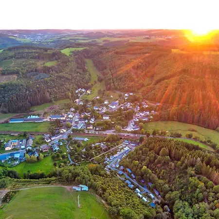 Barrels Am Clerve 营地 *